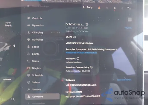 2022 Tesla Model 3 Long Range Dual Motor All-Wheel Drive z USA, uszkodzony, nr VIN 5YJ3E1EBXNF250840